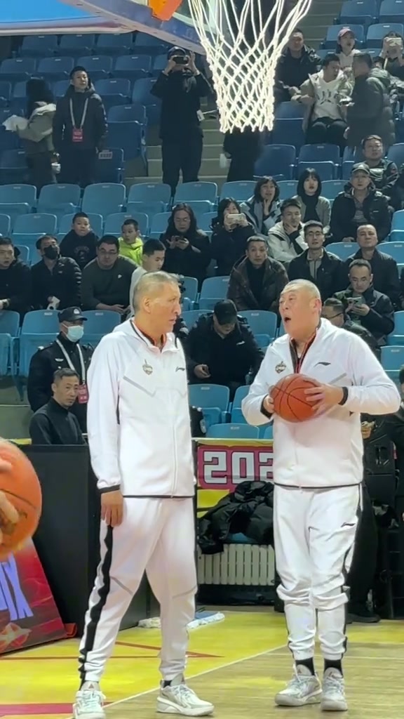 DG视讯官网平台巴特尔晒全明星日常：回忆走过的路&遇见的人 都是最美丽的风景